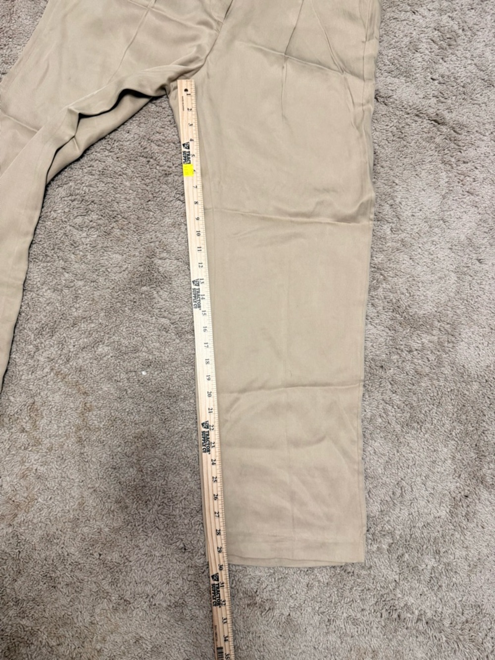 J.Crew cream trousers size 8
Excellent use - Picture 3 of 6